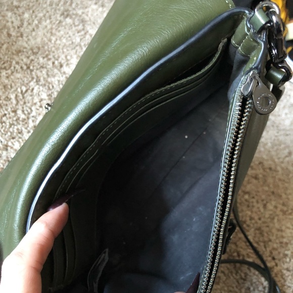 Marc by Marc Jacobs army green crossbody bag - Picture 3 of 4